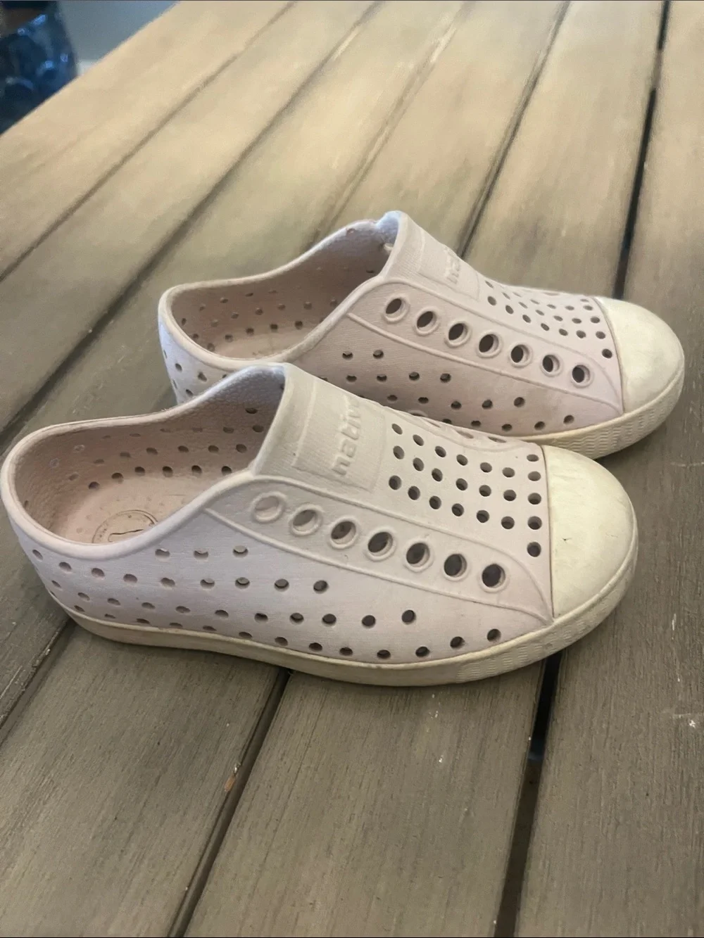Native Kids Slip-On Water Shoes in Pale Pink